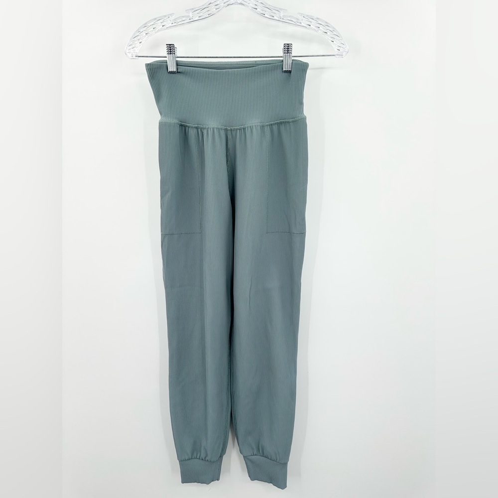Athleta Women's High Rise Salutation Rib Jogger‎ Sagebrush Green Size XS